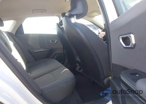 2025 Kia K4 Lxs from USA, damaged, VIN 3KPFT4DE1SE019407